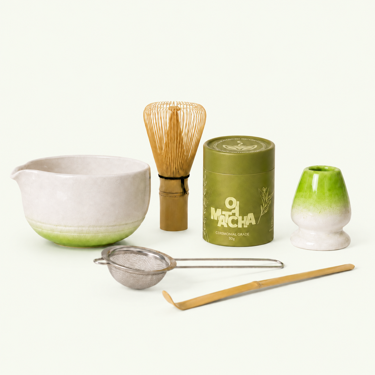 Ritual Bundle Wakaba: chawan verde, chasen, chashaku, colador, soporte y lata de matcha ceremonial de 30 g